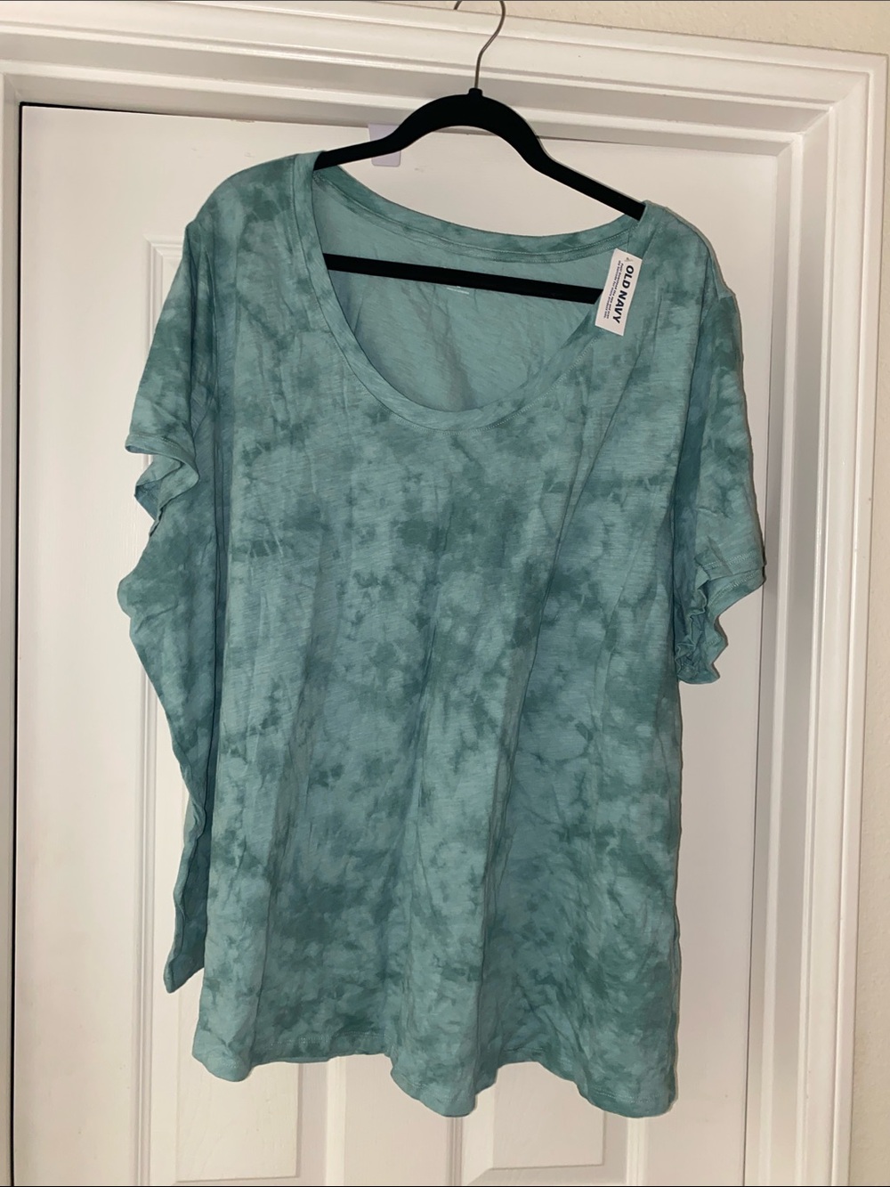 Old Navy Women's Teal Tie-Dye Scoop Neck Tee - Short Sleeve